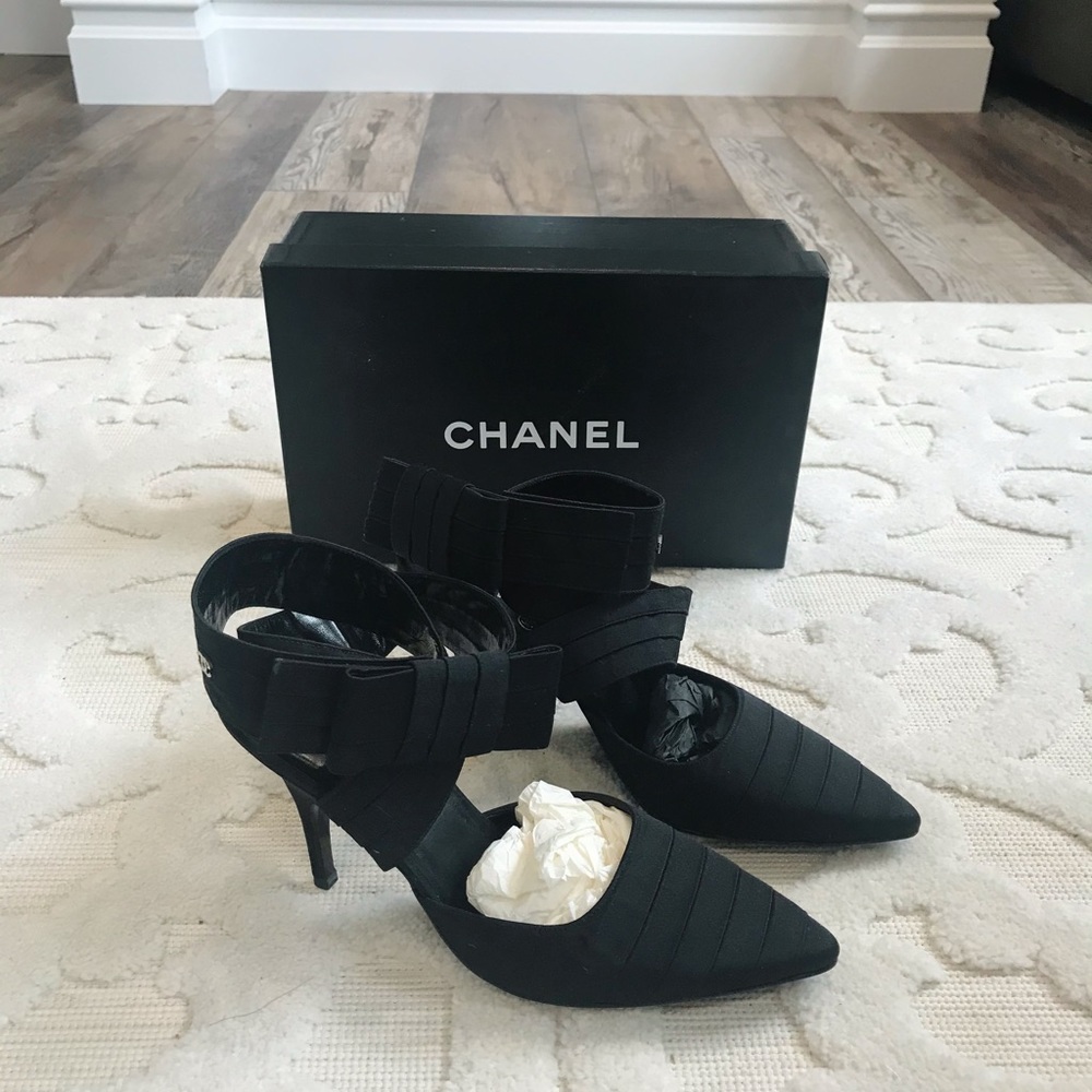 AUTHENTIC CHANEL VINTAGE Black Crystal CC Logo Strappy Dress Heels